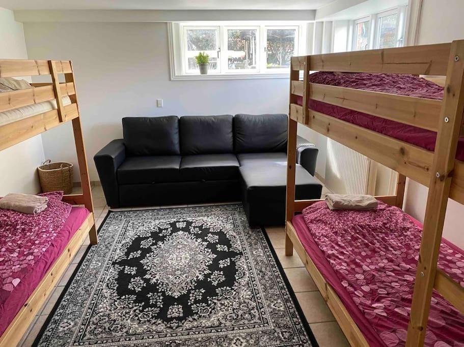 Close To Centrum, And Subway Appartement